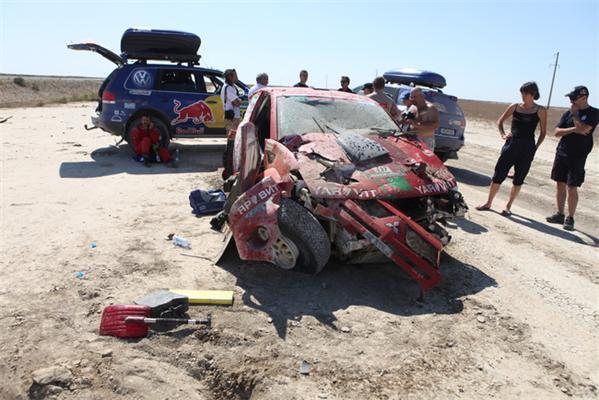 Жуткая авария на ралли "Дакар" (фото) 