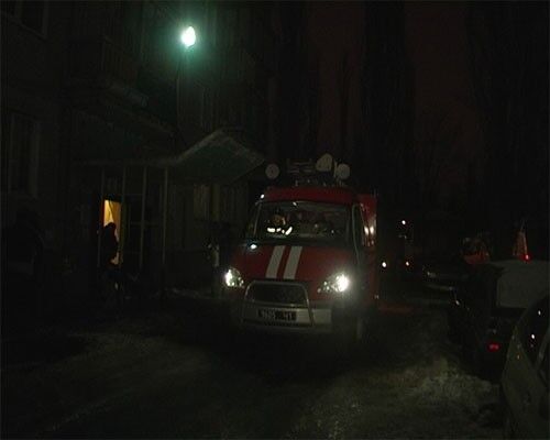 Пожар на Воскресенке оставил семью без крова (ФОТО) 