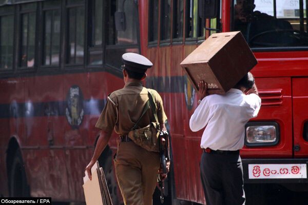 26 січня - дострокові вибори президента (ФОТО)