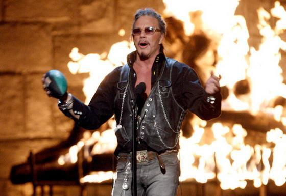 Самые нелепые наряды на красной дорожке