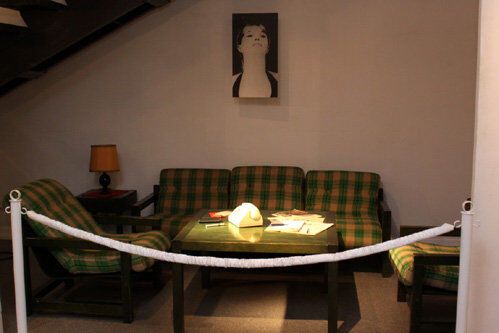 Интерьер гостиной в квартире ВЫСОЦКОГО