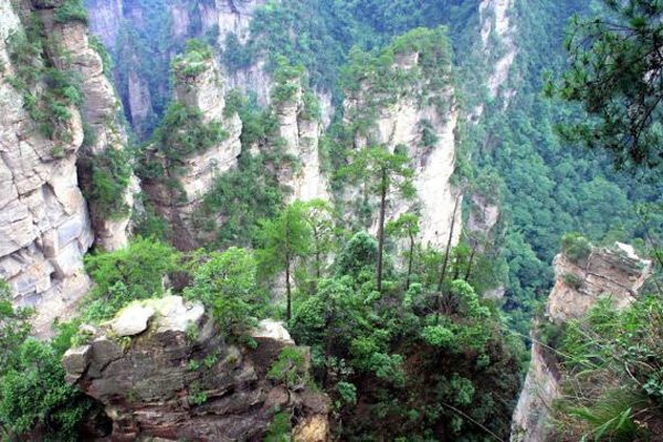 В Китае появилась гора имени "Аватара". Восхитительные ФОТО