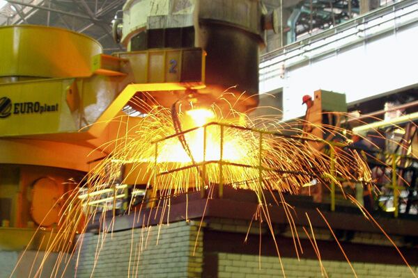 Производство металла в Украине сократилось на 35%
