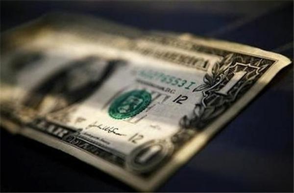 Доверие к доллару может быть подорвано