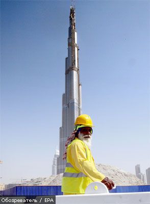 В Дубае открывают высочайшее в мире здание (ФОТО)