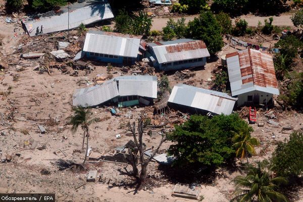 Тысяча человек осталась без крова из-за цунами