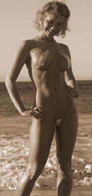 Откровенная фитнес-инструктор (фото) 