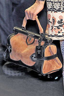 Наймодніші сумки осені-2010. ФОТО