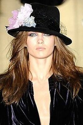 Самые модные шапки сезона осень-зима 2010/2011. ФОТО