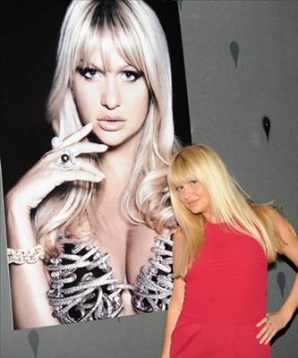 Российские голые "Звезды в бриллиантах"