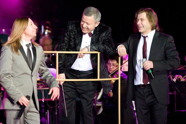 Би-2 с Симфоническим оркестром выступят в Киеве