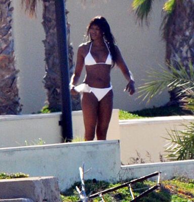 Ді Капріо і Доронін розважаються на Ібіці