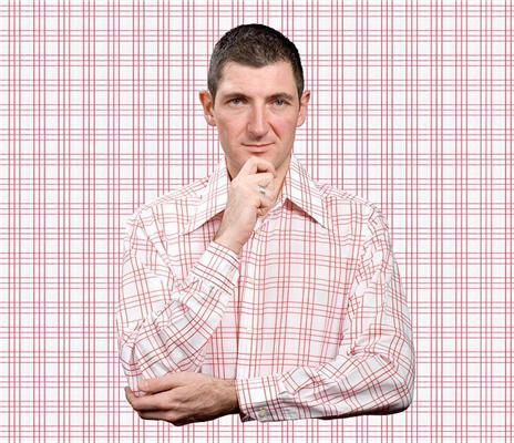 В прямом смысле слиться со стеной