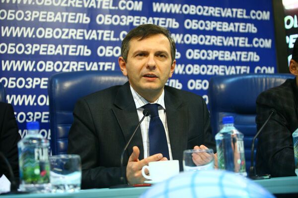 МВФ дает деньги, чтобы получить их назад