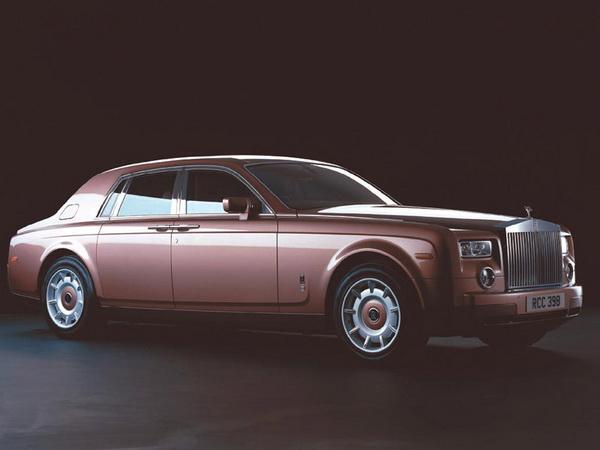 Гибридный Prius отзывают