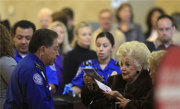 Усиленные меры безопасности в аэропортах США 