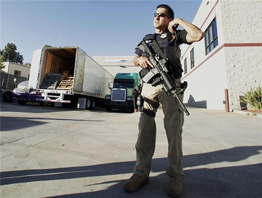 В тоннеле на границе США и Мексики нашли 200 тонн марихуаны