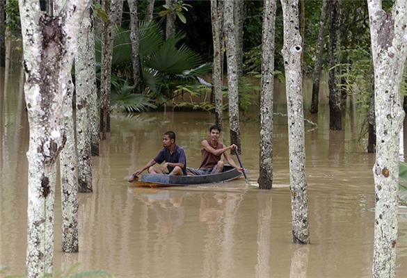Наводнения затопили юг Таиланда