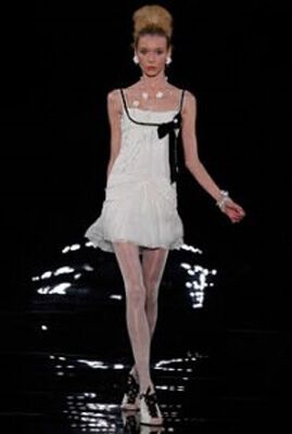 Зимові весільні сукні-2011. ФОТО