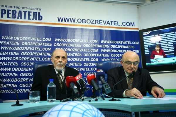 7 ноября – праздник трудящихся, место Ленина – в мавзолее