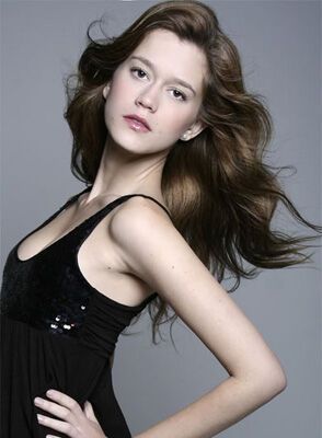 Болеем за наших! 40 самых красивых девушек Земли. ФОТО