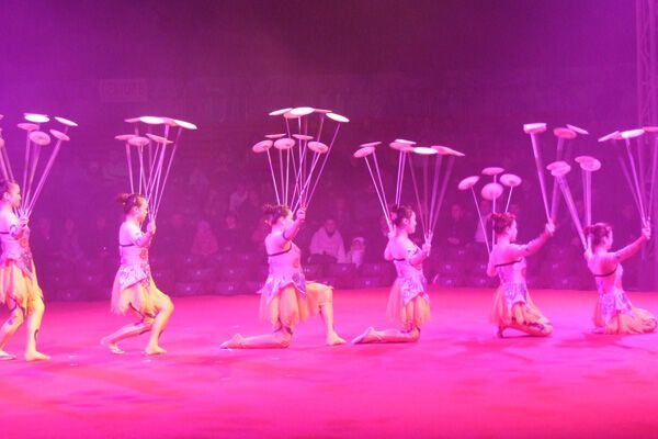 "Обозреватель" подарил детям-сиротам чудеса Китая. ФОТО