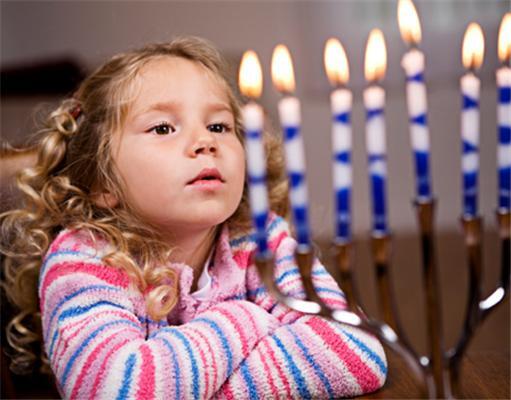 Євреї всього світу святкують Хануку
