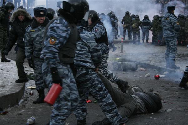 Побоище в Москве: хронология, подробности, ФОТО, ВИДЕО