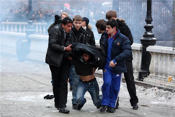 Побоїще в Москві. Неофіційно ФОТО (97!)