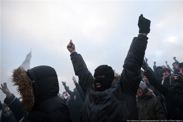 Побоїще в Москві. Неофіційно ФОТО (97!)