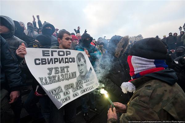 Побоїще в Москві. Неофіційно ФОТО (97!)