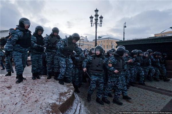 Побоїще в Москві. Неофіційно ФОТО (97!)