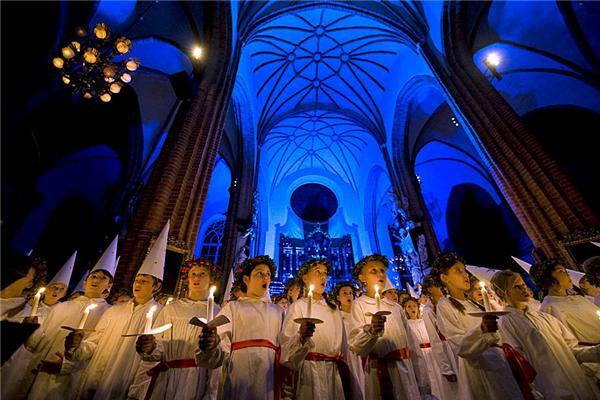 Картина дня 14 грудня у фотографіях