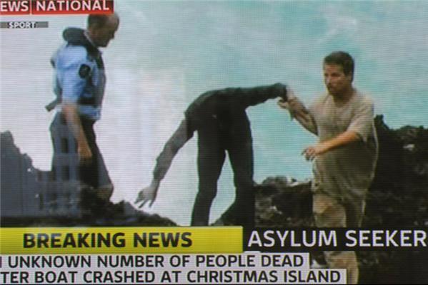 Під час аварії корабля загинули біженці