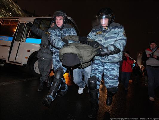 Северных соседей Украины накрыла волна насилия. ФОТО, ВИДЕО