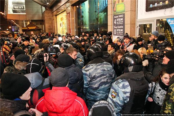 Северных соседей Украины накрыла волна насилия. ФОТО, ВИДЕО