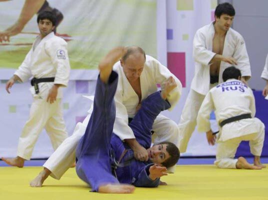 Путін вийшов на боротьбу з кавказцями - рівних не знайшлося. ФОТО