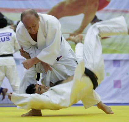 Путін вийшов на боротьбу з кавказцями - рівних не знайшлося. ФОТО