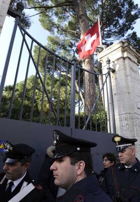 У Римі підірвали посольство Швейцарії
