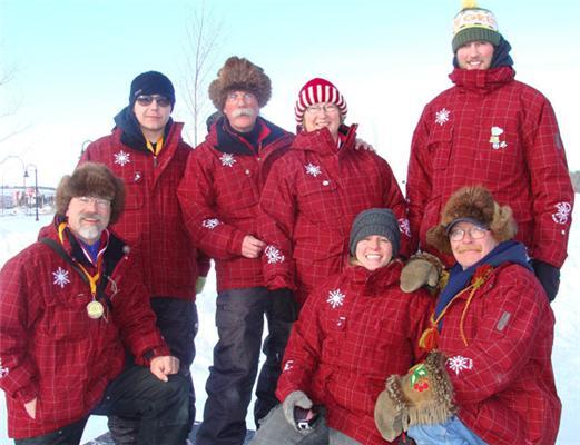 Дивовижні снігові фігури 