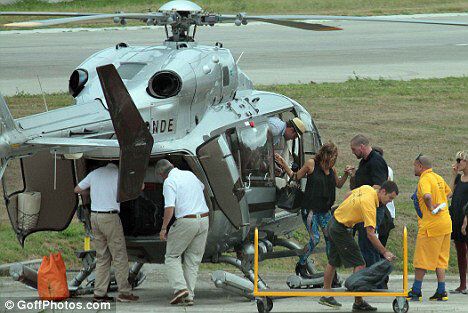 Абрамович заказал сыну Деда Мороза за полмиллиона баксов