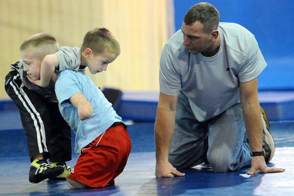 Без рук, без ног, но с огромным сердцем. Поражающие ФОТО