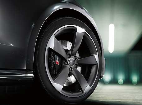 Спортивная бомба Audi RS5