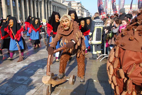 Германию захлестнула волна карнавалов(фото)