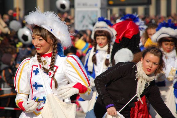 Германию захлестнула волна карнавалов(фото)