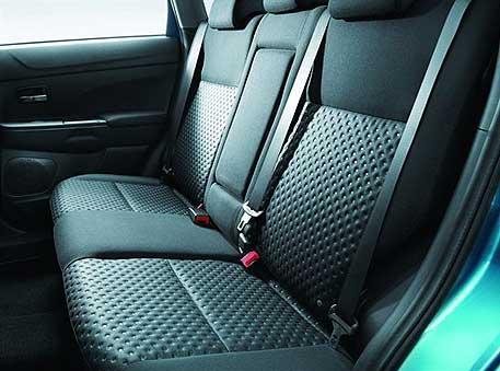 Mitsubishi рассказала подробности о новом кроссовере RVR