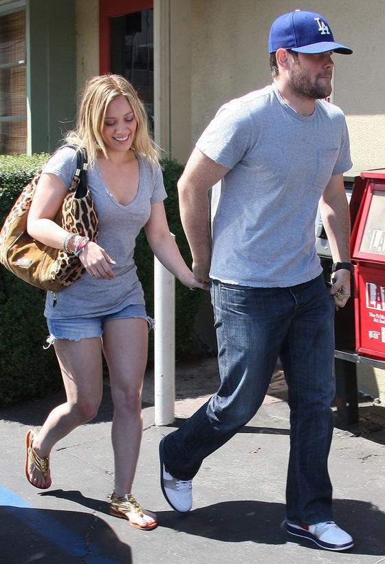 Жирные ножки Хилари Дафф