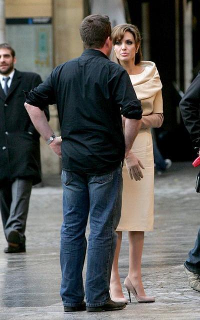 Анджелина Джоли на съемках «Туриста»