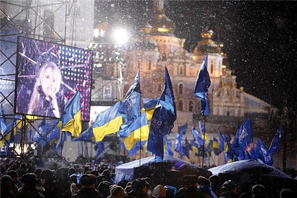 Від церковних гімнів Тимошенко на концерт до Януковича (ФОТО)