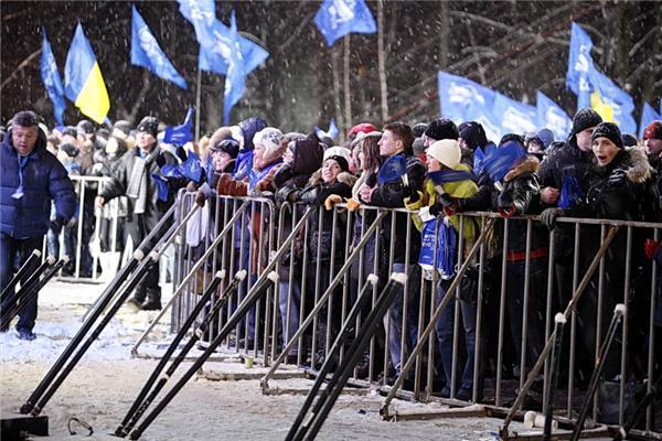 Від церковних гімнів Тимошенко на концерт до Януковича (ФОТО)